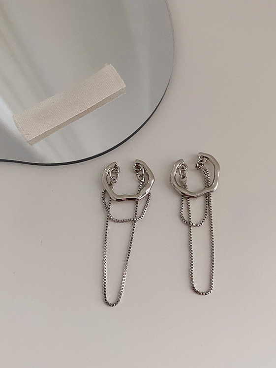 ARIZUE Double Chain Ear Cuffs