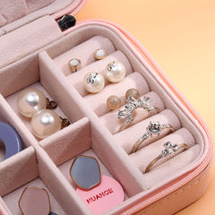 ARIZUE Medium Square Jewelry Case